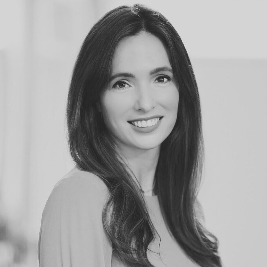 Carin B&W cropped